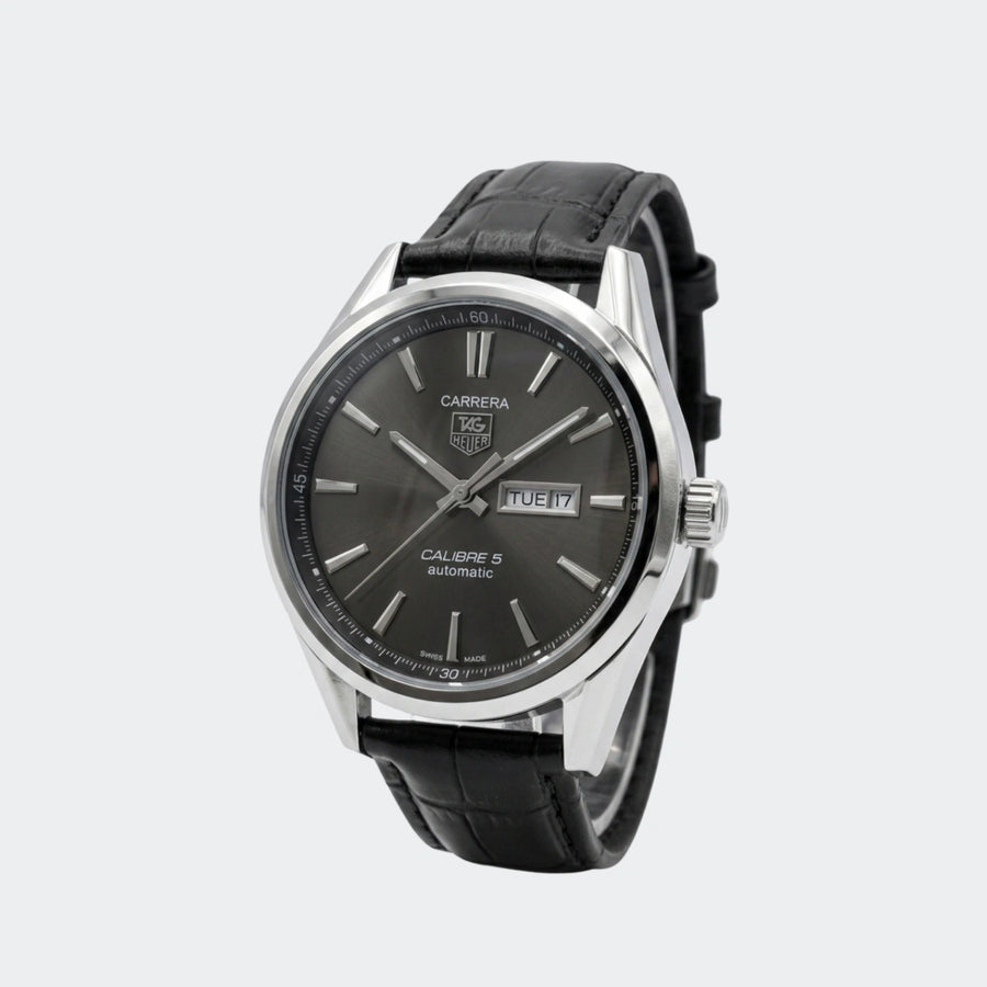 Automatic watch with black dial, day-date display and black leather strap